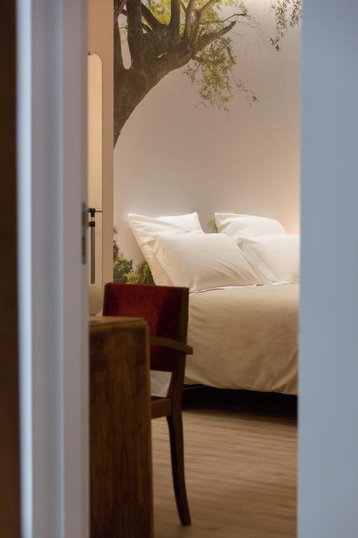 בריב-לה-גייארד Hotel Spa Le Miel Des Muses מראה חיצוני תמונה